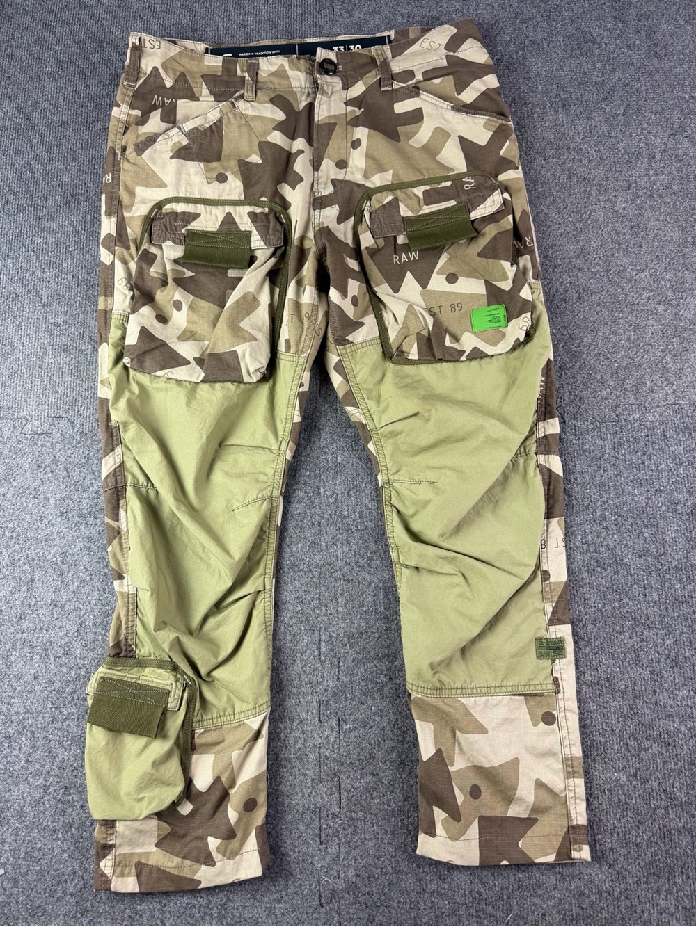 G Star 3D Regular Tapered Cargo Mens Camo Cotton Cropped Pants Size 33x27
